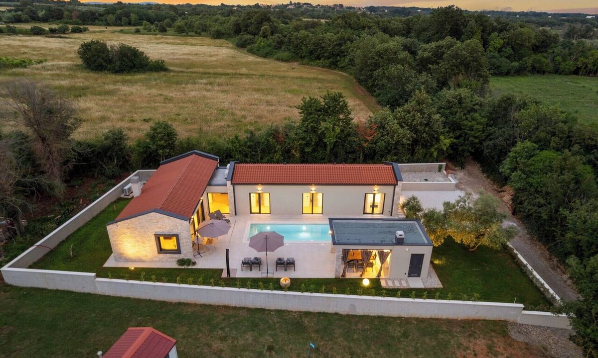 Loborika Villa | Modern Istrian Villa Teva near Pula in Istrian style by Istrabook