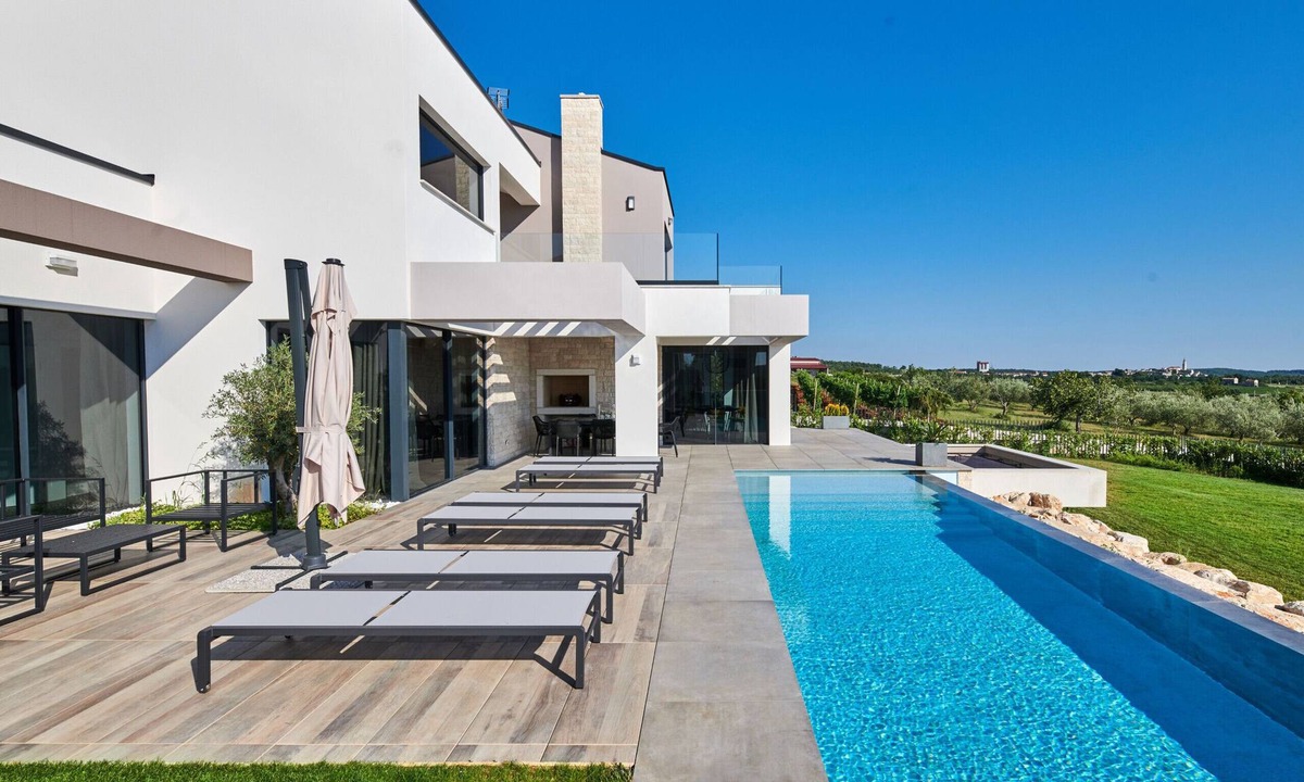Markovac Villa | Modern Villa Zora with sauna in Visnjan
