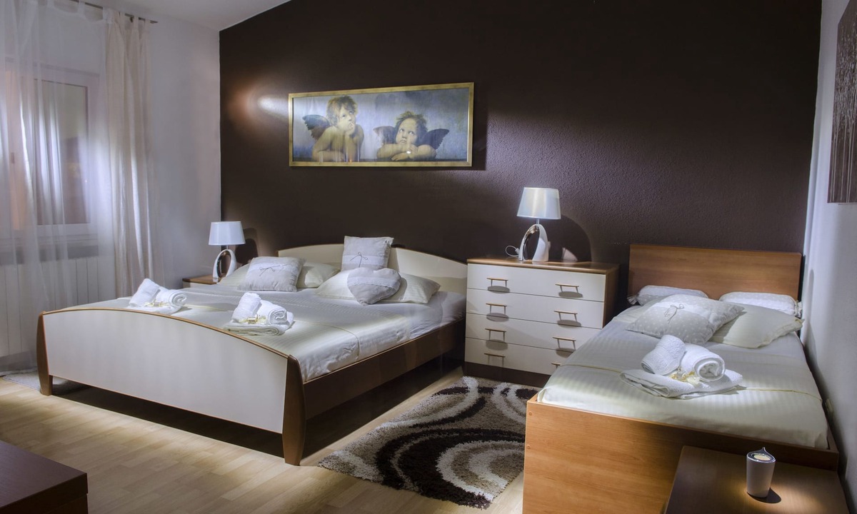 Sestanovac Villa | Modern XXL Villa