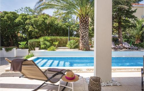 Bidol Apartment | Nice Apartment In Makarska