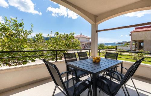 Opuzen Apartment | Nice Apartment In Opuzen With Wifi