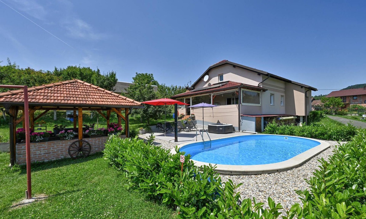 Breznicki Hum House | Nice home in Breznicki Hum