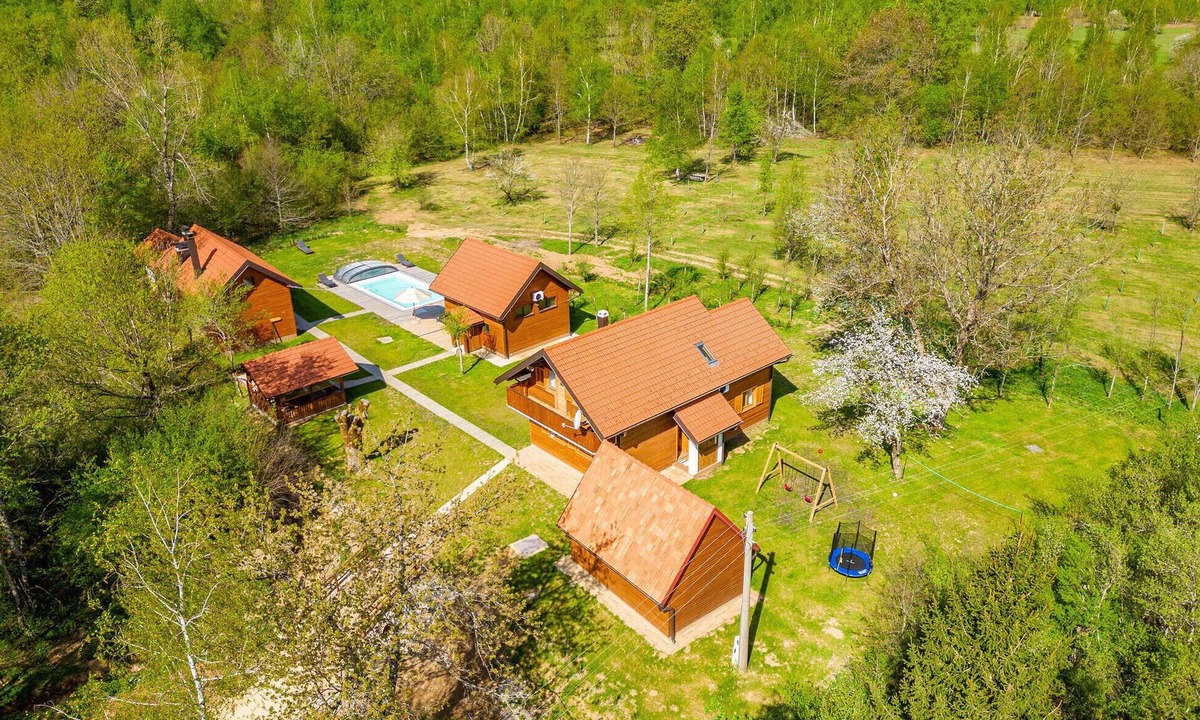 Gospic House | Nice home in Brezik with sauna