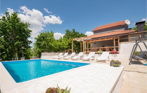 Imotski House | Nice Home In Donji Vinjani
