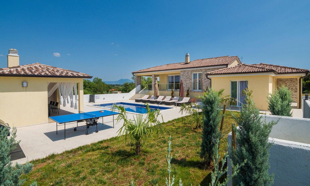 Rogocana House | Nice home in Kapelica