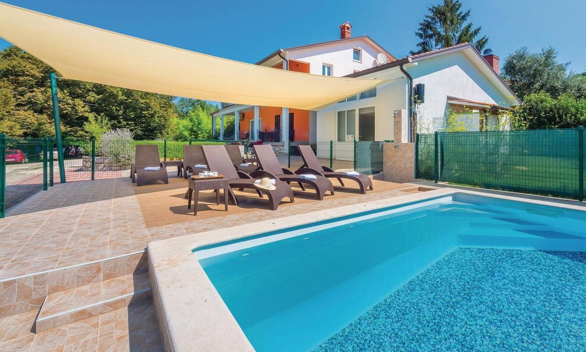 Santalezi House | Nice home in Nedescina