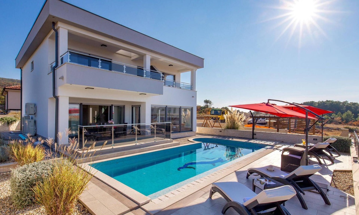 Punat House | Nice home in Punat with sauna