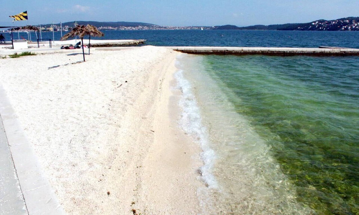 Seget Vranjica Apartment | One bedroom apartment with air-conditioning Seget Vranjica, Trogir (A-8618-c)