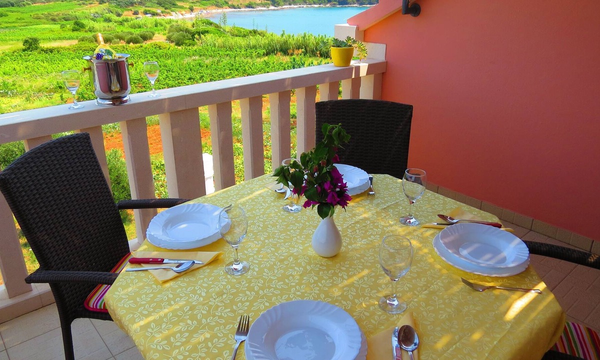 Lumbarda Apartment | One bedroom apartment with terrace and sea view Lumbarda, Korčula (A-4353-a)