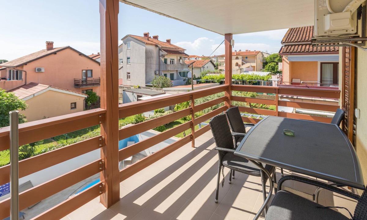 Novigrad Apartment | One bedroom apartment with terrace Novigrad (A-11242-c)