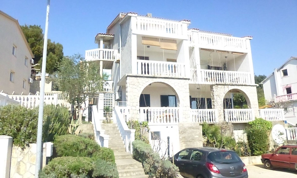 Omisalj Apartment | One bedroom apartment with terrace and sea view Omišalj, Krk (A-22982-a)