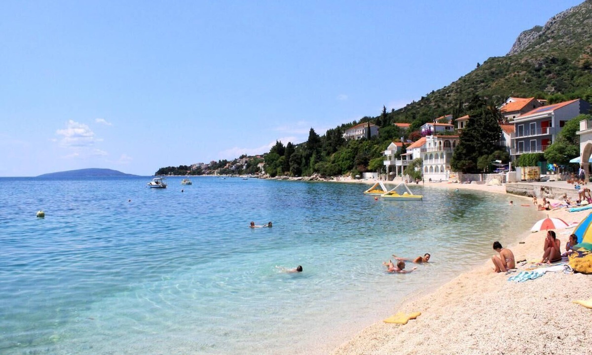 Gradac Apartment | One bedroom apartment with balcony and sea view Gradac, Makarska (A-21437-a)