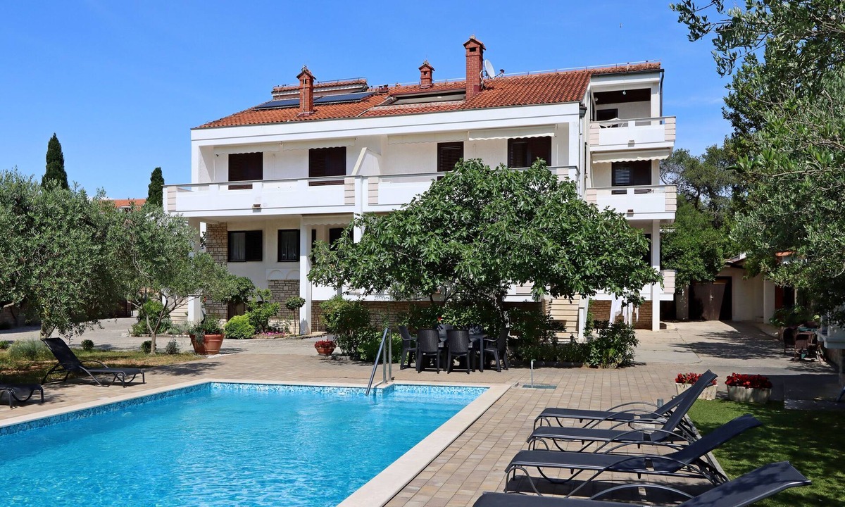 Zrce Apartment | One bedroom apartment with a swimming pool Novalja, Pag (A-213-a)