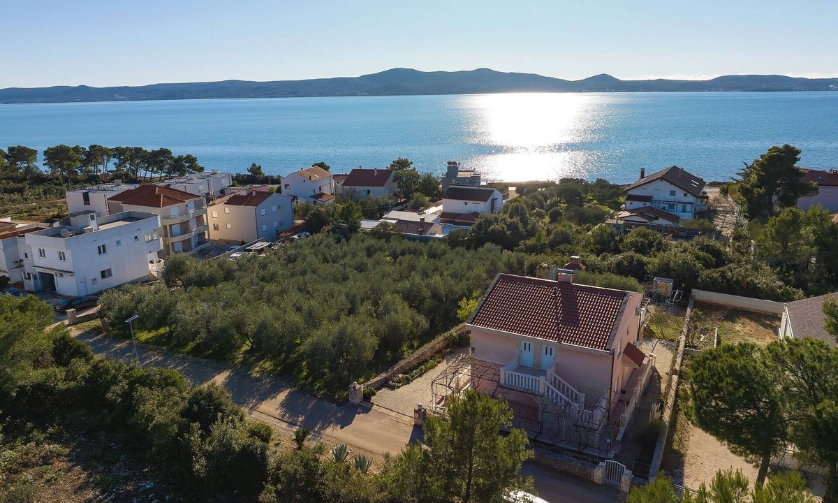 Sukosan Apartment | One bedroom apartment with terrace and sea view Sukošan, Zadar (A-15036-b)