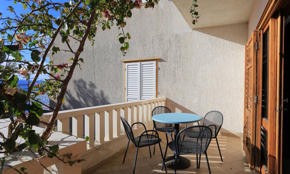 Brela Apartment | One bedroom apartment with terrace and sea view Brela, Makarska (A-18495-d)