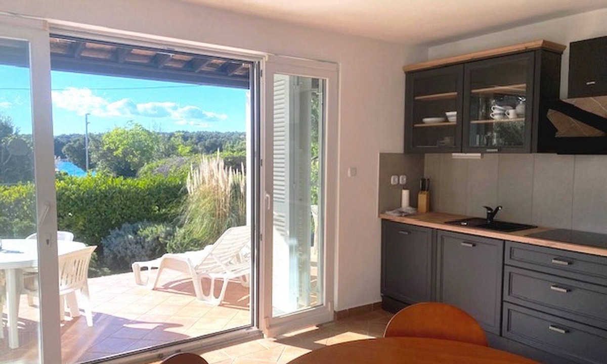 Punat Apartment | One bedroom apartment with terrace and sea view Punat, Krk (A-24183-c)
