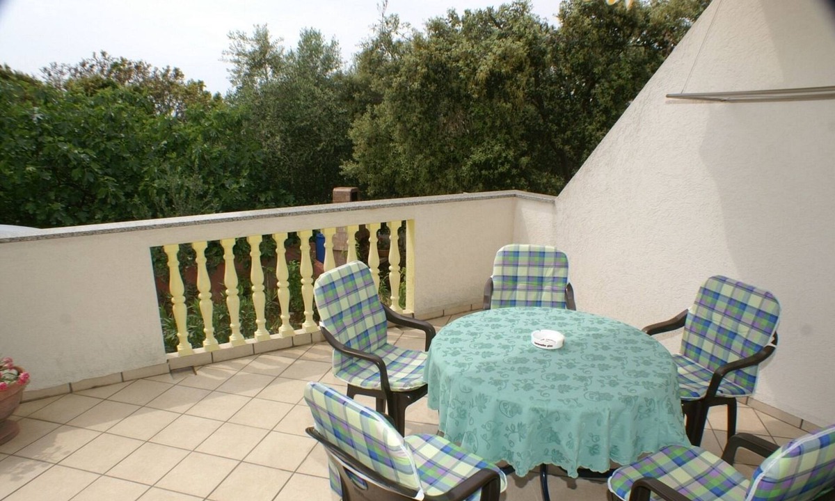 Mandre Apartment | One bedroom apartment with terrace Mandre, Pag (A-4098-d)