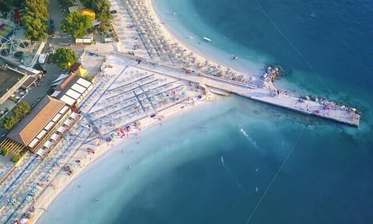 Selce Apartment | One bedroom apartment with terrace Selce, Crikvenica (A-2372-b)