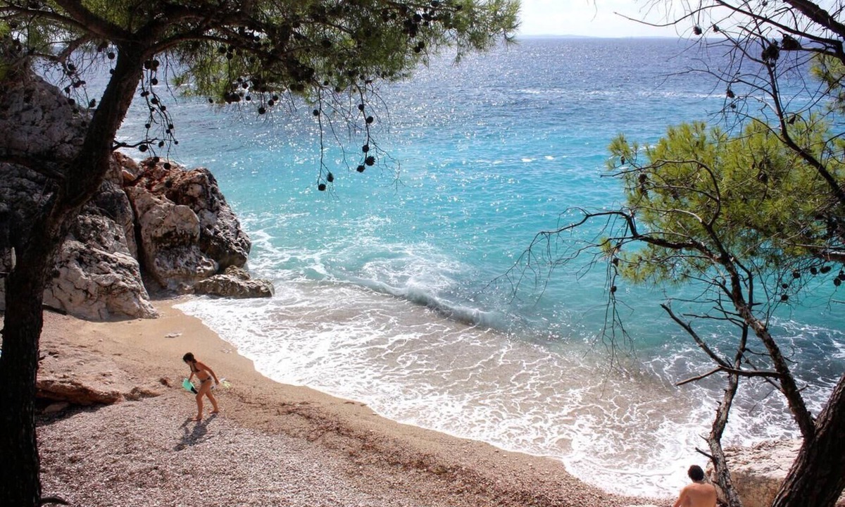 Ivan Dolac Apartment | One bedroom apartment with terrace Ivan Dolac, Hvar (A-15784-d)