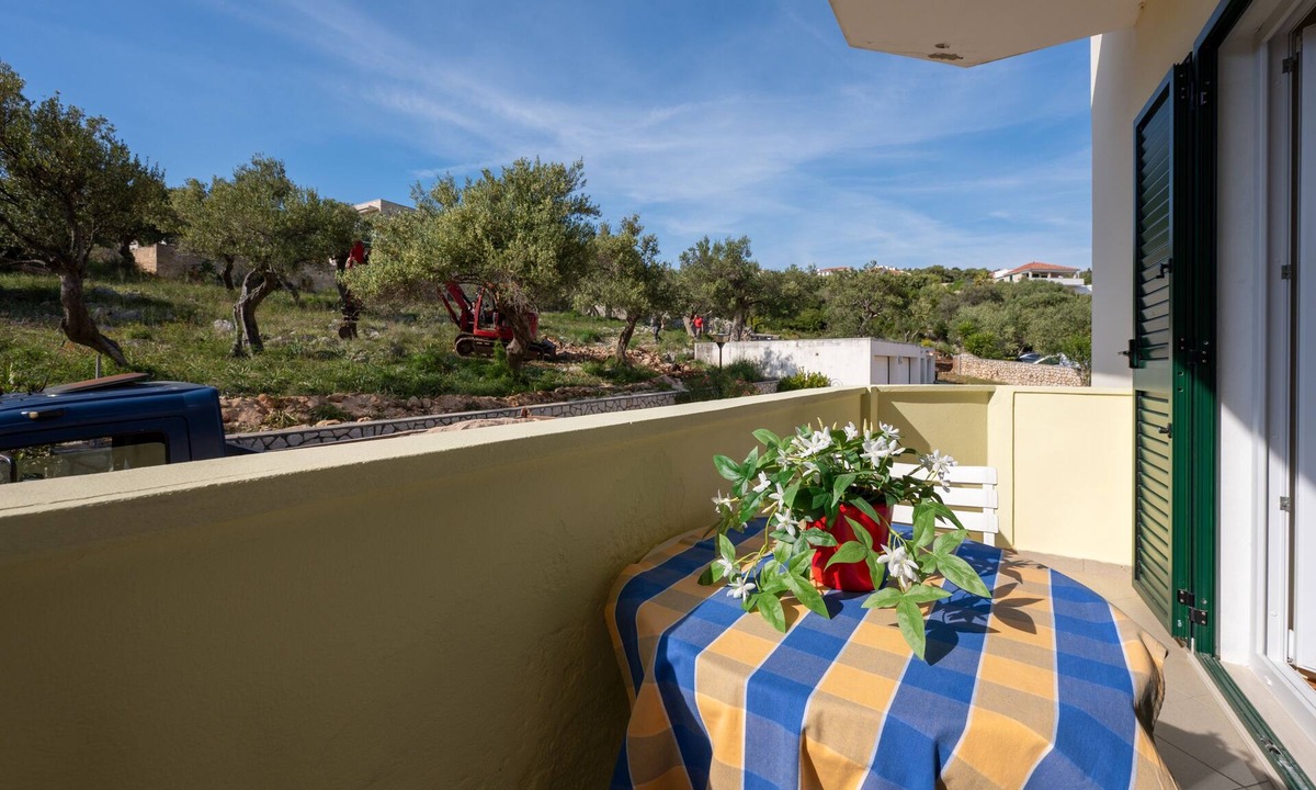 Jakisnica Apartment | One bedroom apartment with terrace Jakišnica, Pag (A-4053-d)