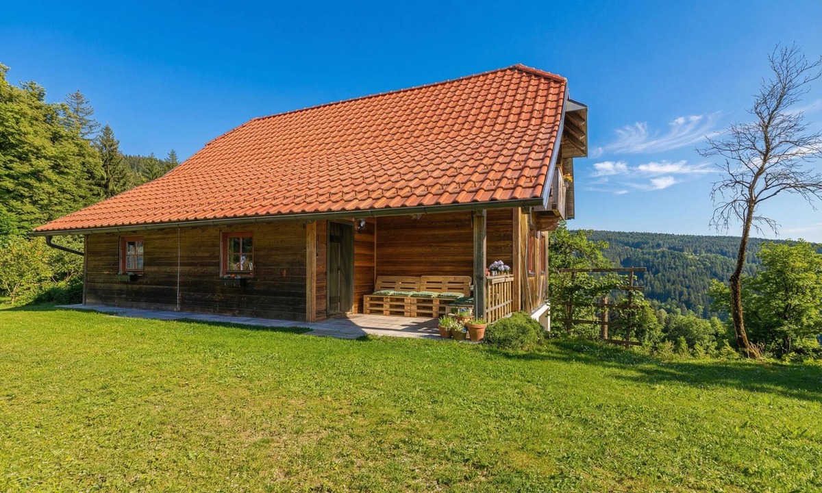 Prevalje Hotel | Organic Homestead Mikl Alder Suite, Slovenj Gradec, Slovenia