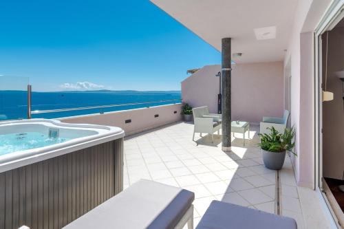 Znjan Apartment | Penthouse apartment with terrace and hot tub - Ivan