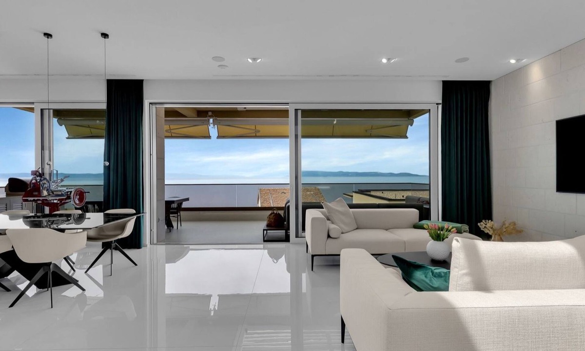 Tucepi Apartment | Penthouse Dals Exclusiv by Interhome