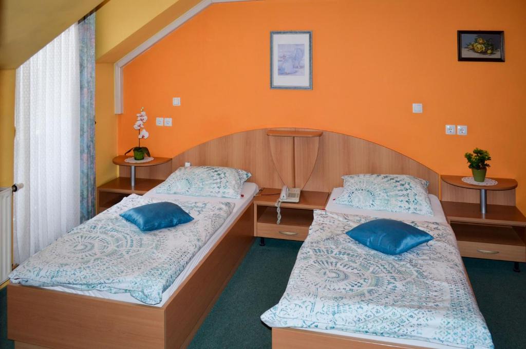 Domzale House | Penzion Gostilna Keber