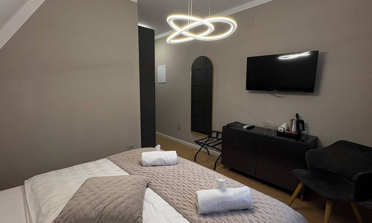 Seliste Hotel | Perfect 1-bedroom hotel with AC in welcoming Plitvica Selo