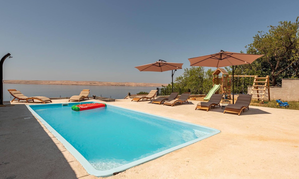 Baric Draga Apartment | Pet friendly apartment in Baric Draga