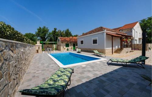 Benkovac House | Pet Friendly Home In Benkovac