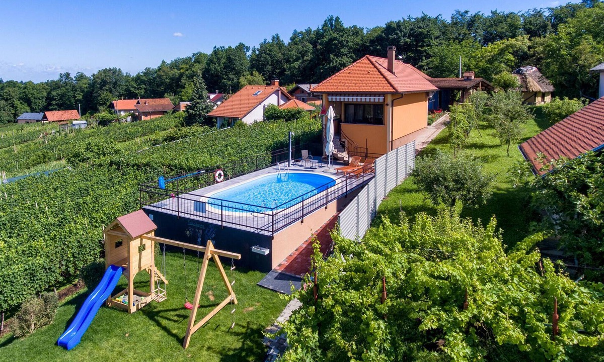 Varazdinske Toplice House | Pet friendly home in Jalzabet