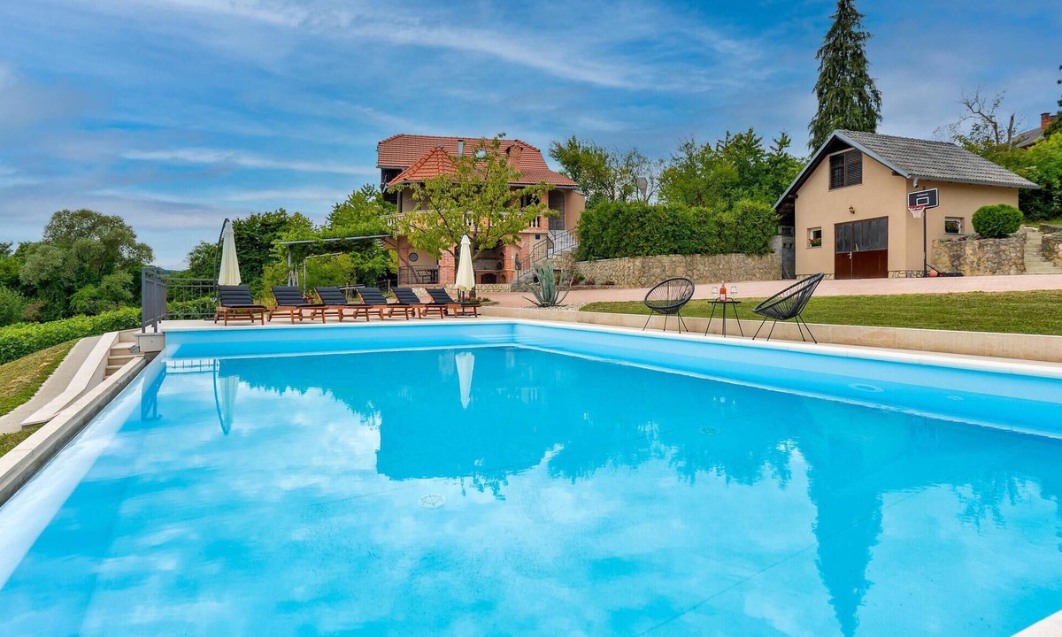 Krasic House | Pet friendly home in Krasic