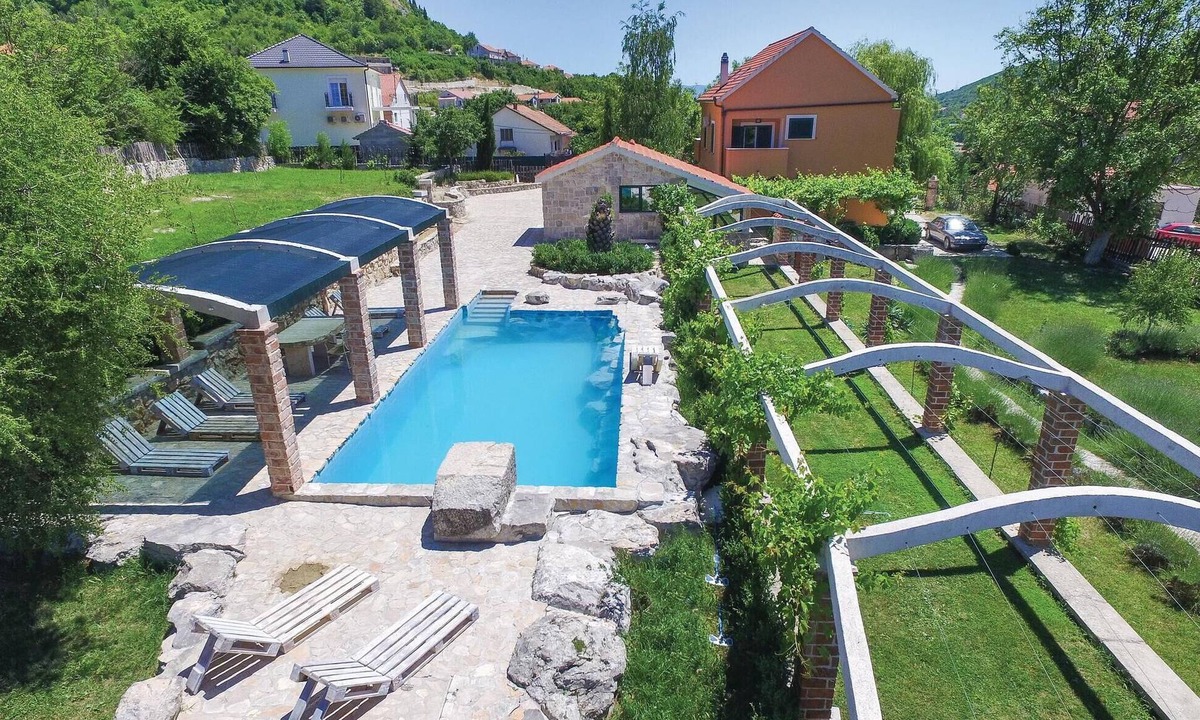 Sinj House | Pet friendly home in Sinj with sauna