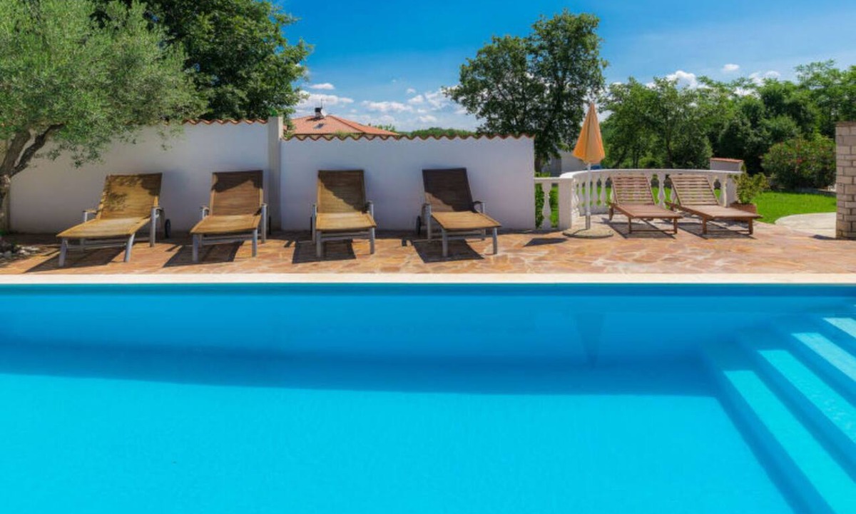 Cepljani Apartment | Pied-A-Terre by Interhome
