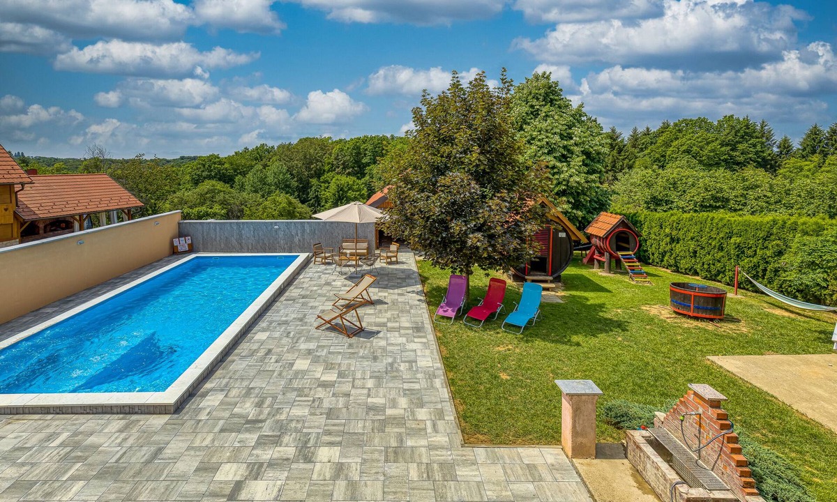 Kravarsko House | Pool & Sauna Countryside Retreat Klara, Velika Buna, Croatia