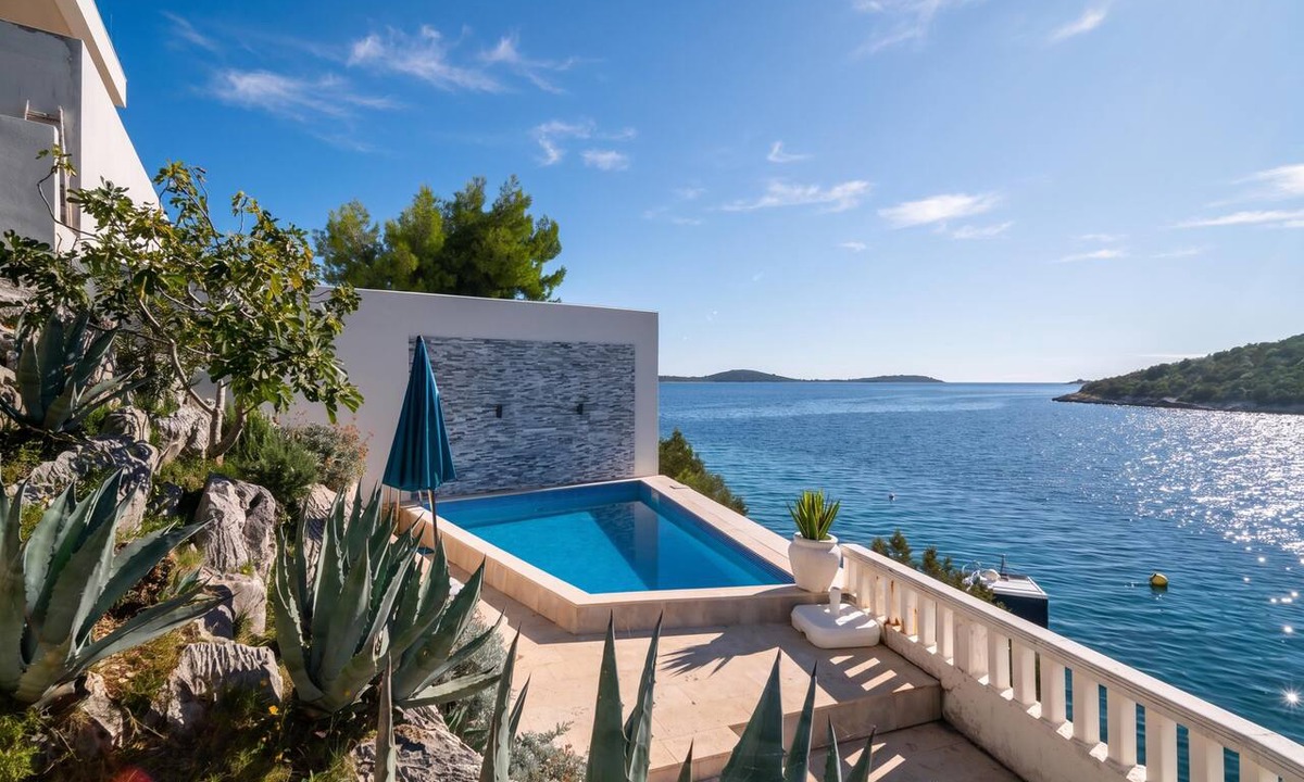Vinisce Villa | Pool Villa Sine/w Panoramic Sea View, Trogir - Vinišće, Croatia