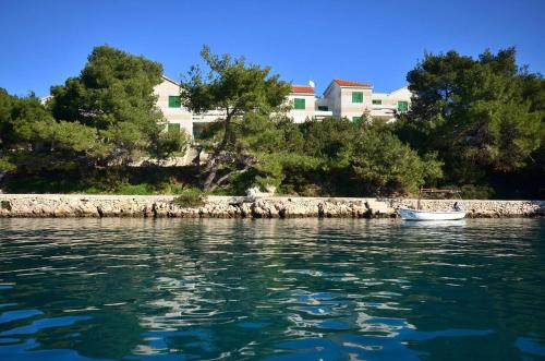 Povlja Apartment | Povlja Bungalows
