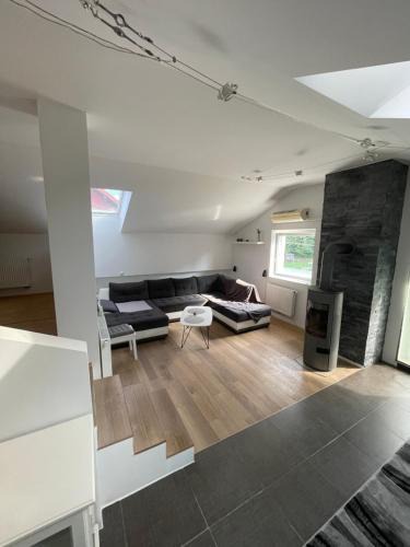 Vrhnika Apartment | Rest Nest