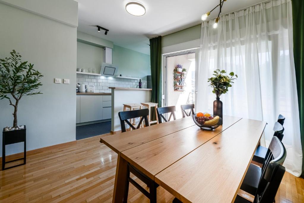 Babin Kuk Apartment | River Apartment I Cozy & elegant apartment for 4 with private parking