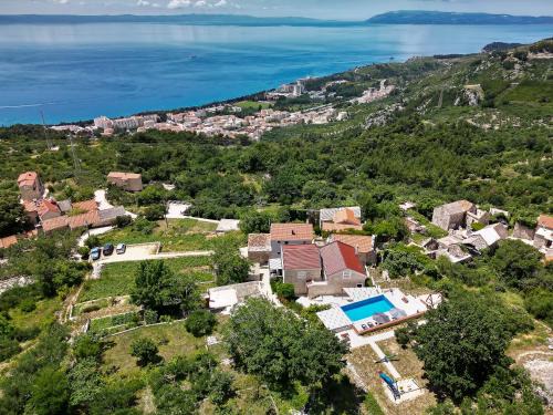 Tucepi Villa | Rustic Villa Nina - Dalmatian Stone Mansion