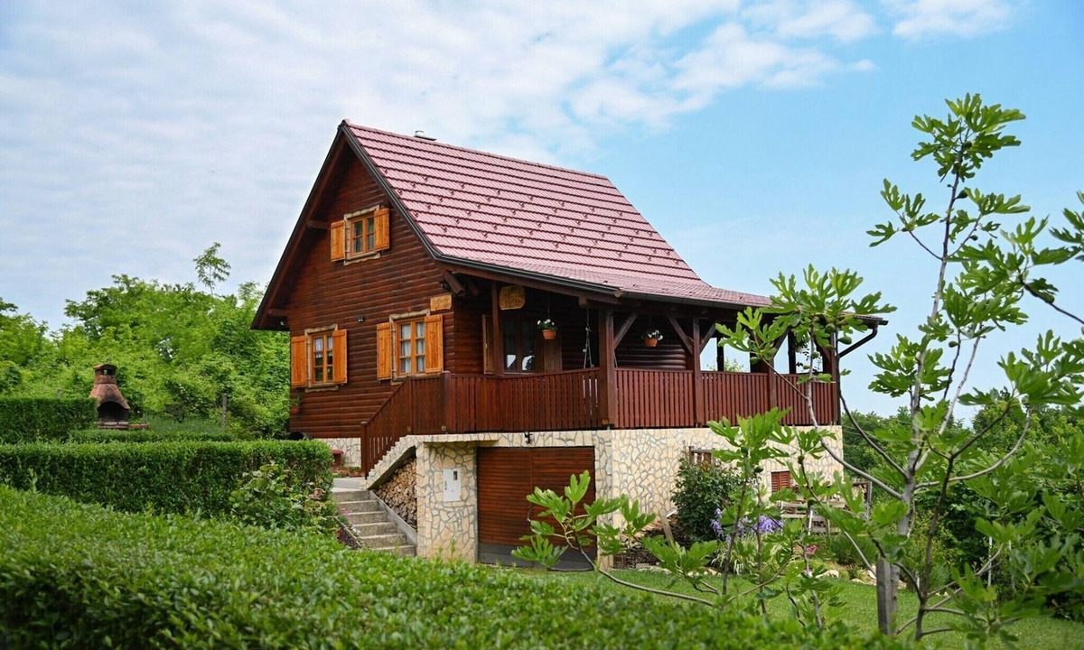 Varazdinske Toplice House | Sanctuary with Private Wellness Spa