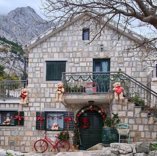 Baska Voda Villa | Sea view stone house Donkey