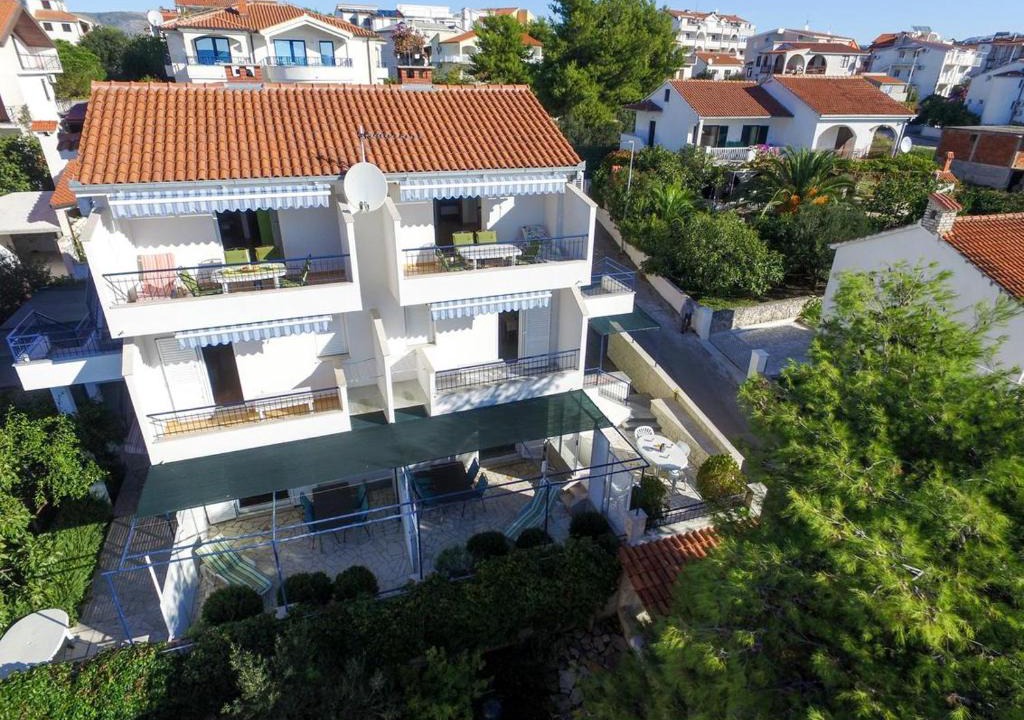 Okrug Gornji Apartment | Seaside apartments with a swimming pool Rastici, Ciovo - 2793