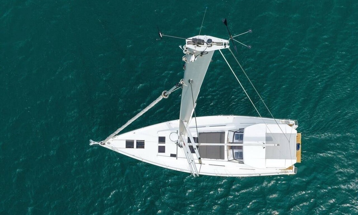 Pirovac Boat Rental | Sibenik Sun-soaked Sailing: A Luxurious Croatian Voyage