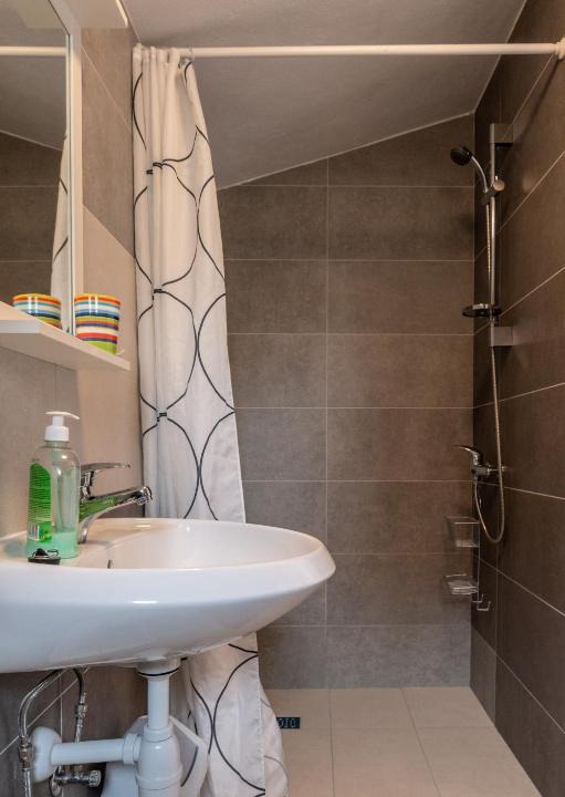 Diklo Apartment | Small stone house Luka