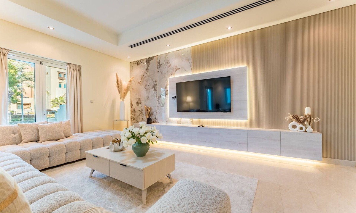 Discovery Gardens Villa | Spacious3BR and Assistant Room with Community View - Al Quortaj Villa, Al Furjan