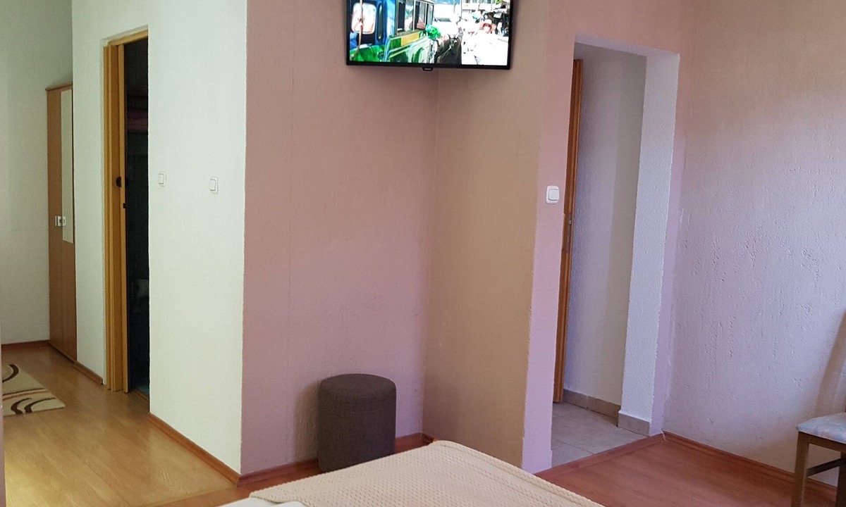 Korenica House | St. George B&B