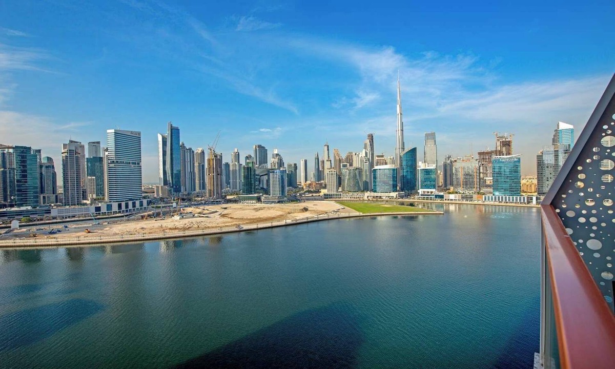 Business Bay Apartment | StayShort - Business Bay studio sleeping 4, centrally located