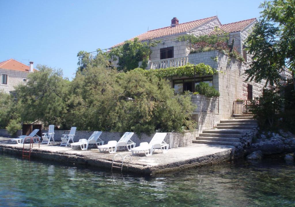 Lumbarda House | Stone house Gregov